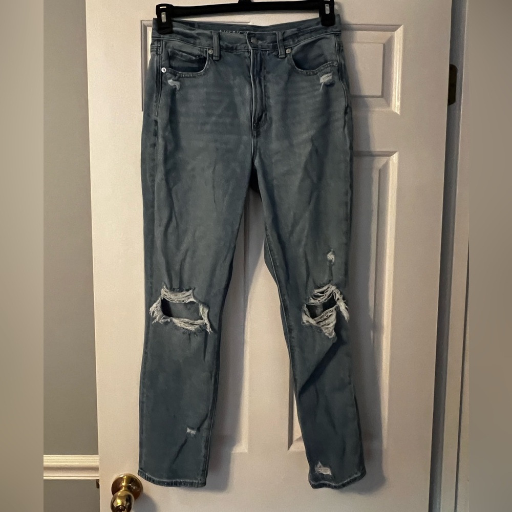 American Eagle Mom Jeans